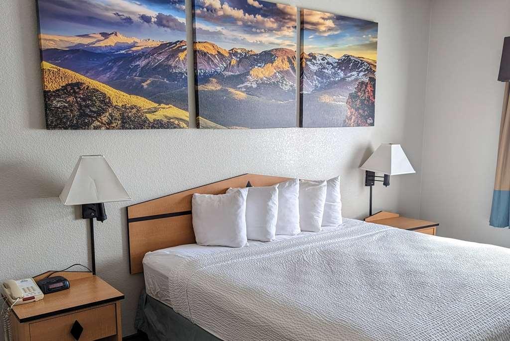 Days Inn & Suites By Wyndham Castle Rock Kamer foto