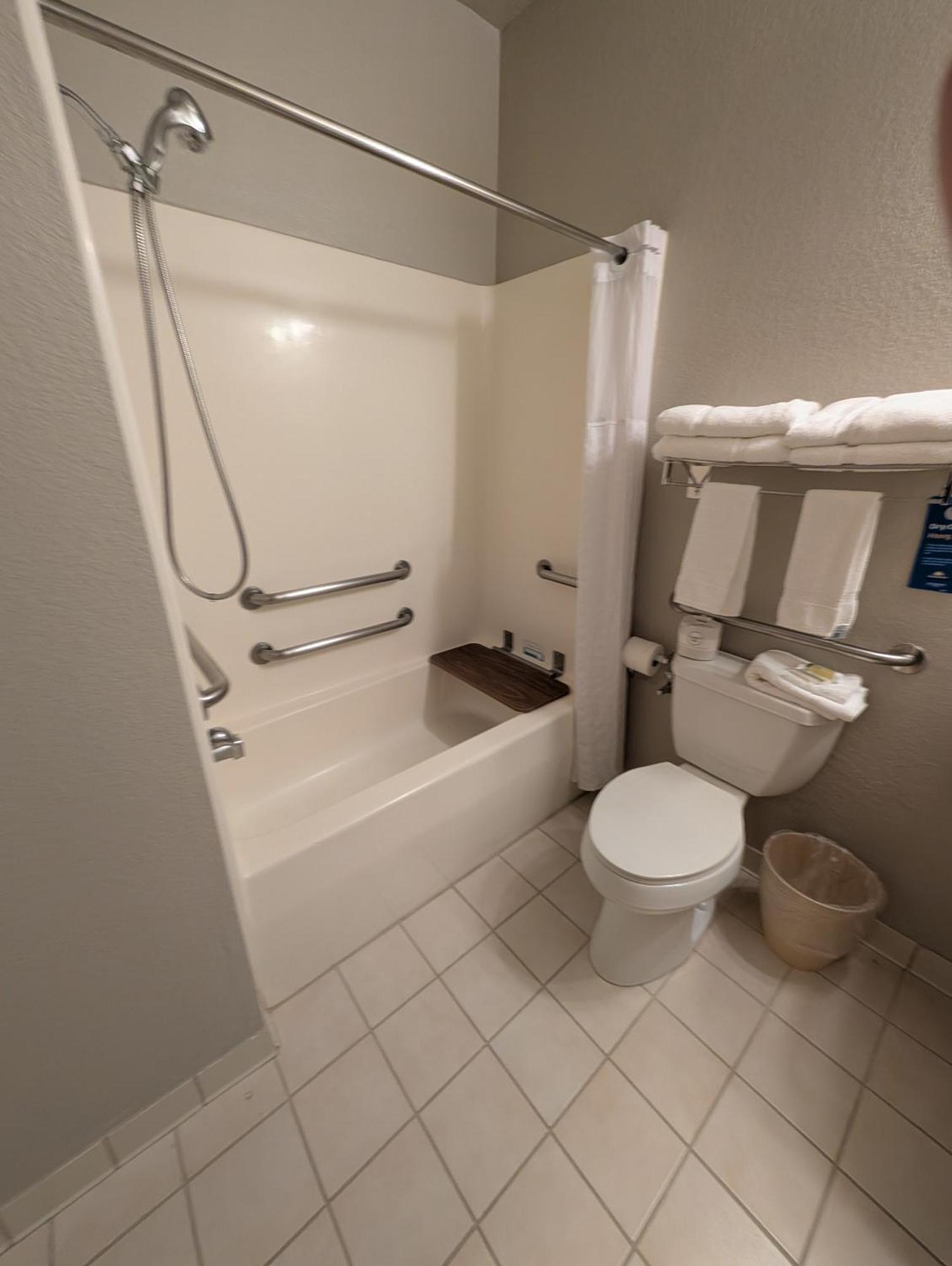 Days Inn & Suites By Wyndham Castle Rock Buitenkant foto